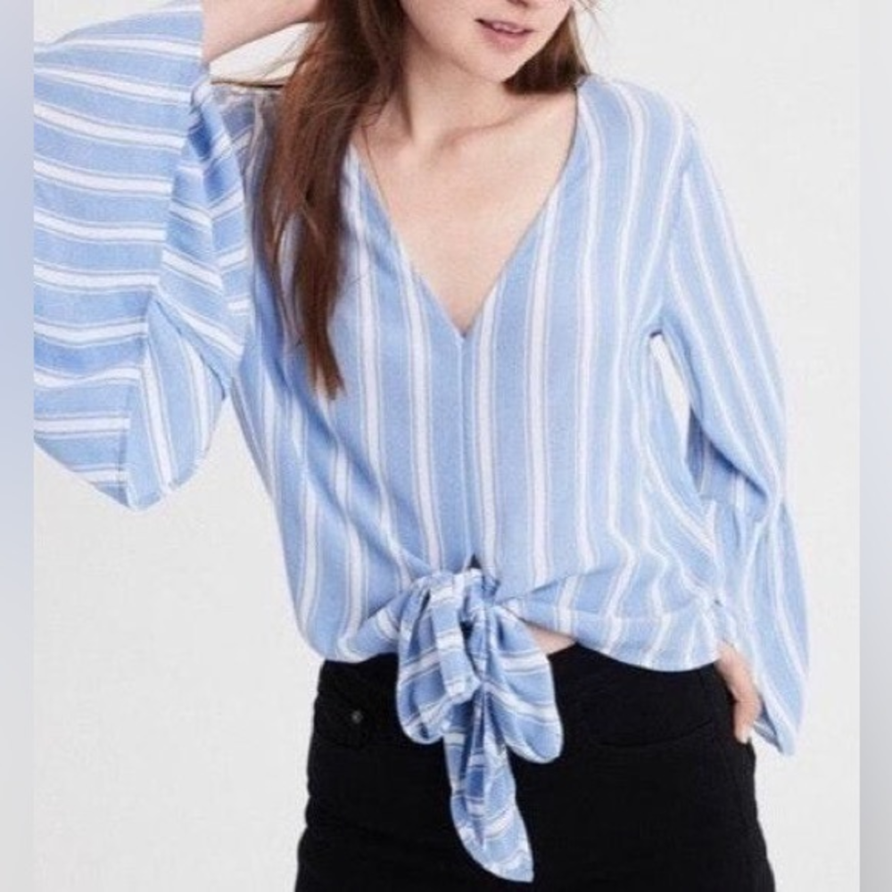 VNeck‎ Blue Striped Front Tie Long Bell Sleeve Blouse XS American Eagle